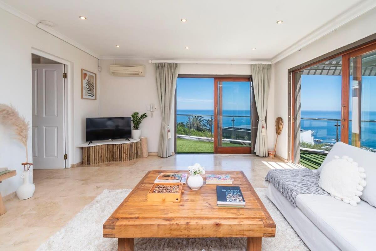 Holiday home Mountain Oasis Oceanic Dreams, Inverter Cape Town